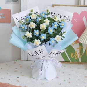 Bó hoa len xanh dương dành tặng người thương